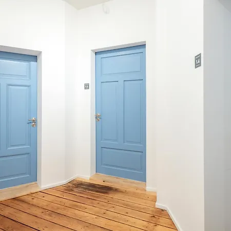 Maison d'hôtes Kuenstlerzimmer Im Kulturhaus Haeselburg