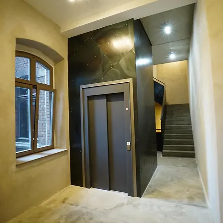 Kuenstlerzimmer Im Kulturhaus Haeselburg Guest house