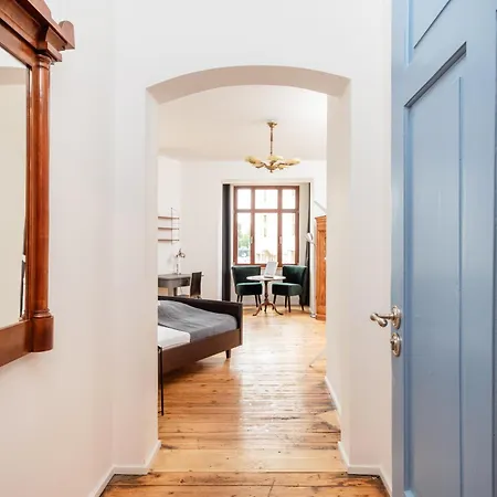 Guest house Kuenstlerzimmer Im Kulturhaus Haeselburg Gera