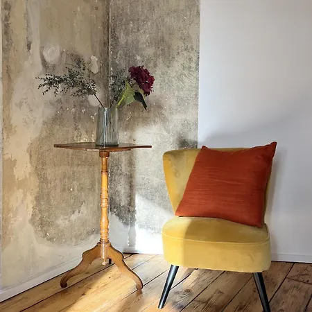 Künstlerzimmer Im Kulturhaus Häselburg Gasthof Gera
