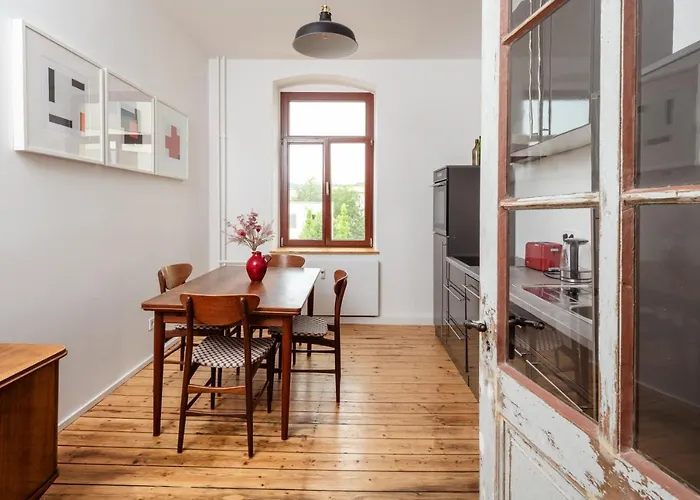 Kuenstlerzimmer Im Kulturhaus Haeselburg Gera