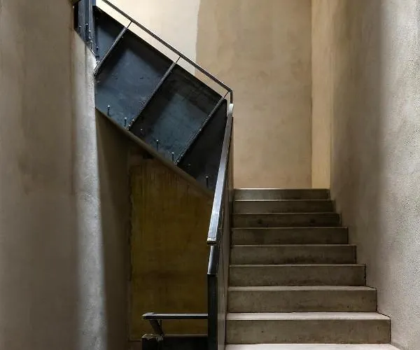 Kuenstlerzimmer Im Kulturhaus Haeselburg *