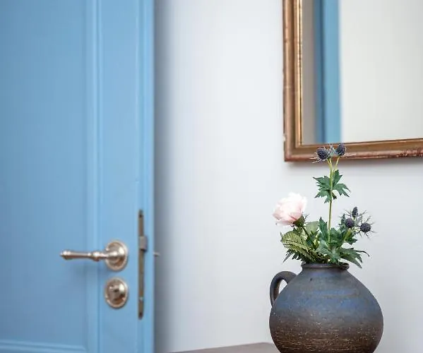 Künstlerzimmer Im Kulturhaus Häselburg * Gera