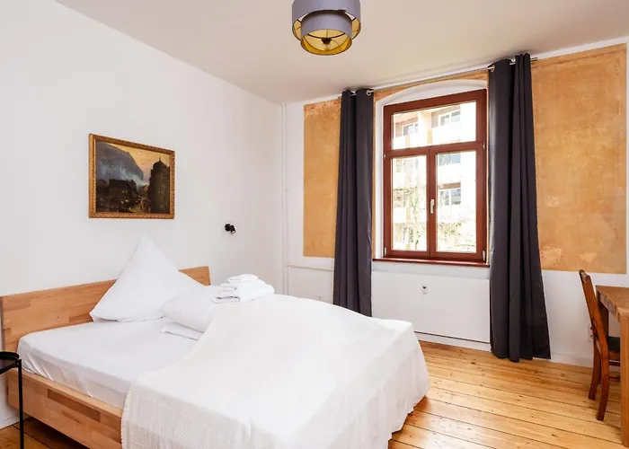 Kuenstlerzimmer Im Kulturhaus Haeselburg